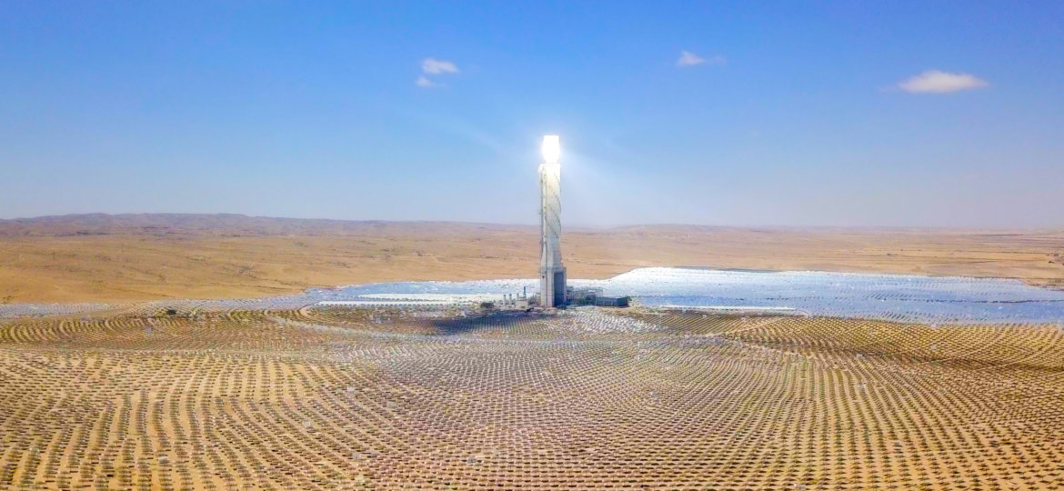 Solar power tower, Aerial image.